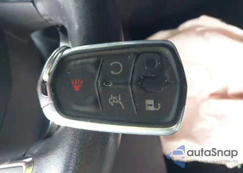 2021 Cadillac Xt5 Fwd Luxury z USA, uszkodzony, nr VIN 1GYKNAR44MZ143440